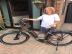 Sauberes Elektrofahrrad in gutem Zustand