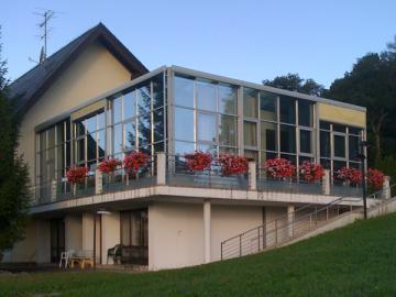 Sonnenschutz f�r Glasfronten