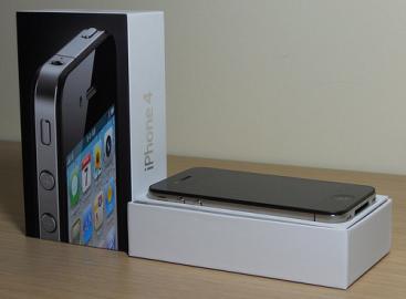 Apple iPhone 4g 16gb and 32gb