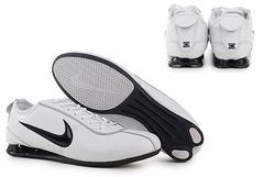 35 EUR nur f�r Nike Shox R2, R3, R4