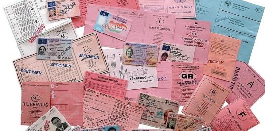 P�sse,F�hrerschein,Ausweis/Diplomaten