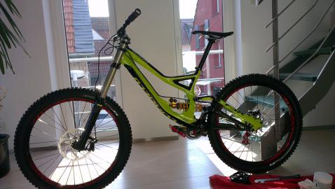 2014 SPECIALIZED DEMO 8 II
