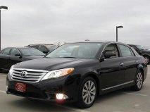 Selling my Black Toyota Avalon 2011 Mod