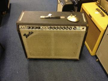 Fender 64 Vibroverb Custom Amplifier