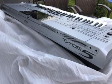 Available Yamaha Genos,Tyros 5/Pioneer D
