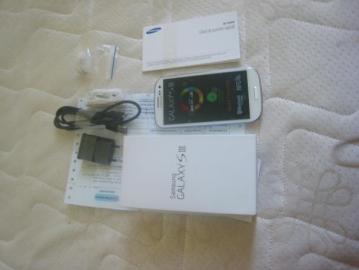w: Samsung GT-I9300 Galaxy S3