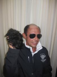 Man/N/ tr�gt wieder Haar, . . . . 