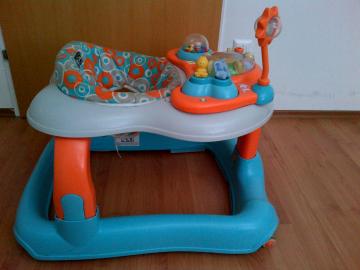 Biete Lauflernwagerl in Orange-Blau