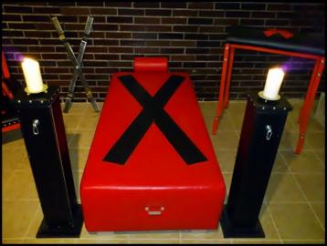 KOMPLETTES 11 - teiliges SPIEL ZIMMER !!