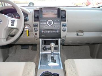 For Sale: My 2011 Nissan Pathfinder LE S