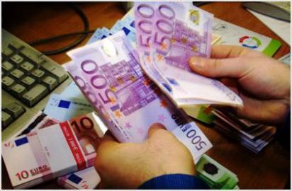 Brauchen Sie eine Hilfe? 3. 000 Euro bis