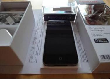 New: Apple iPhone 4S, Samsung Galaxy S2