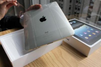 Apple IPhone 64GB 4s * Samsung Galaxy