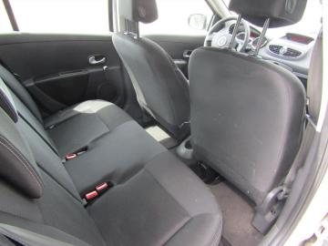 Renault Clio - 1. 2 16V 75 ch 5D Airco