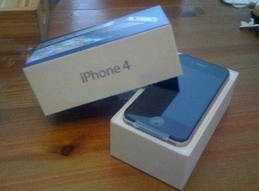 FOR SELL,Apple iPad 2 (2011) with Wi-Fi