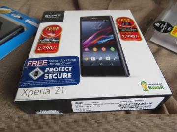 Apple iPhone / Samsung Galaxy / Sony Z1