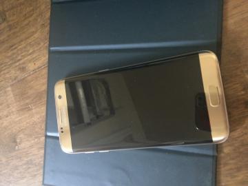 Samsung Galaxy S7 EDGE 32GB + GEAR VR