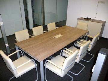 BENE Besprechungstisch  m. 8 BENE Sesseln