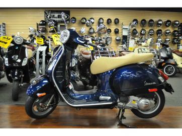 Angebot 2013 Vespa GTS 300