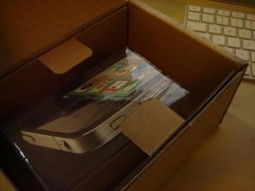 New Factory Unlocked:Apple iphone 4G HD 32GB