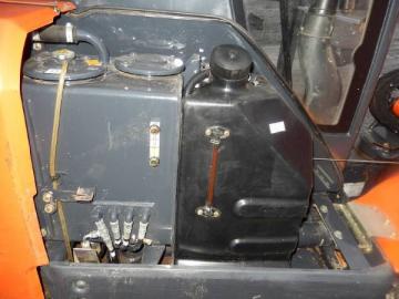 Hitachi ZX27R-3