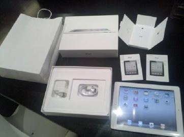Zum Verkauf Unlocked Apple iPhone 4S 64G