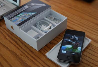 Apple iPhone 4s 64GB